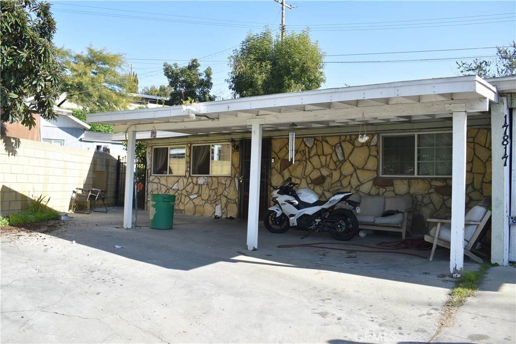 17817 Redbud Place - Photo 1