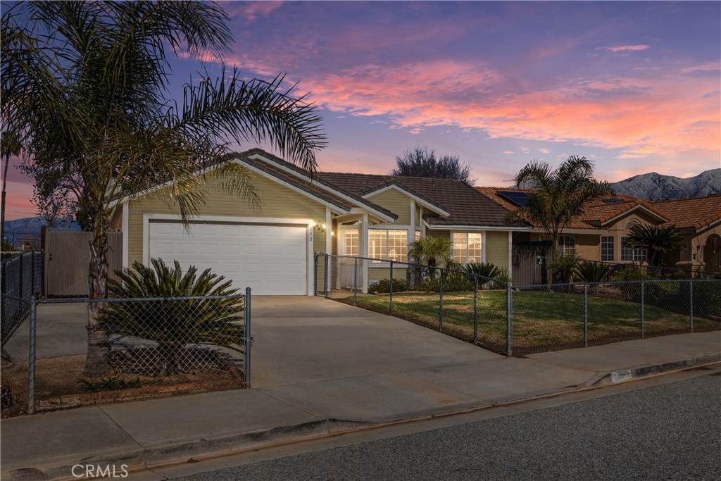 212 Green Tree Circle - Photo 1