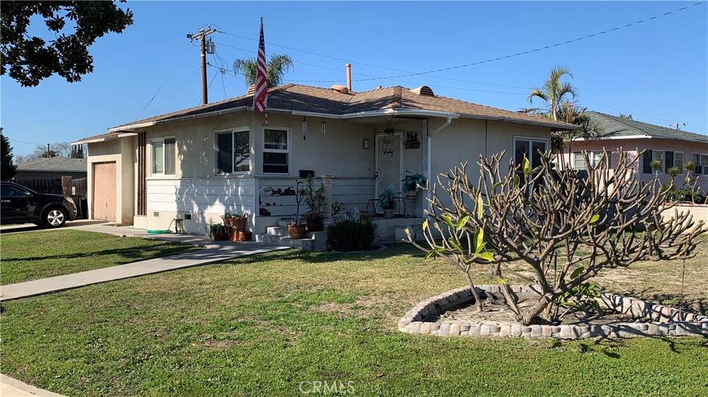 15025 Dunton Drive - Photo 1