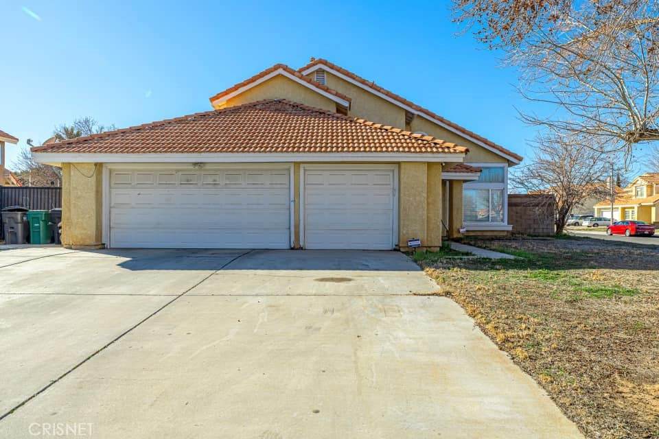 43745 Byron Drive - Photo 1