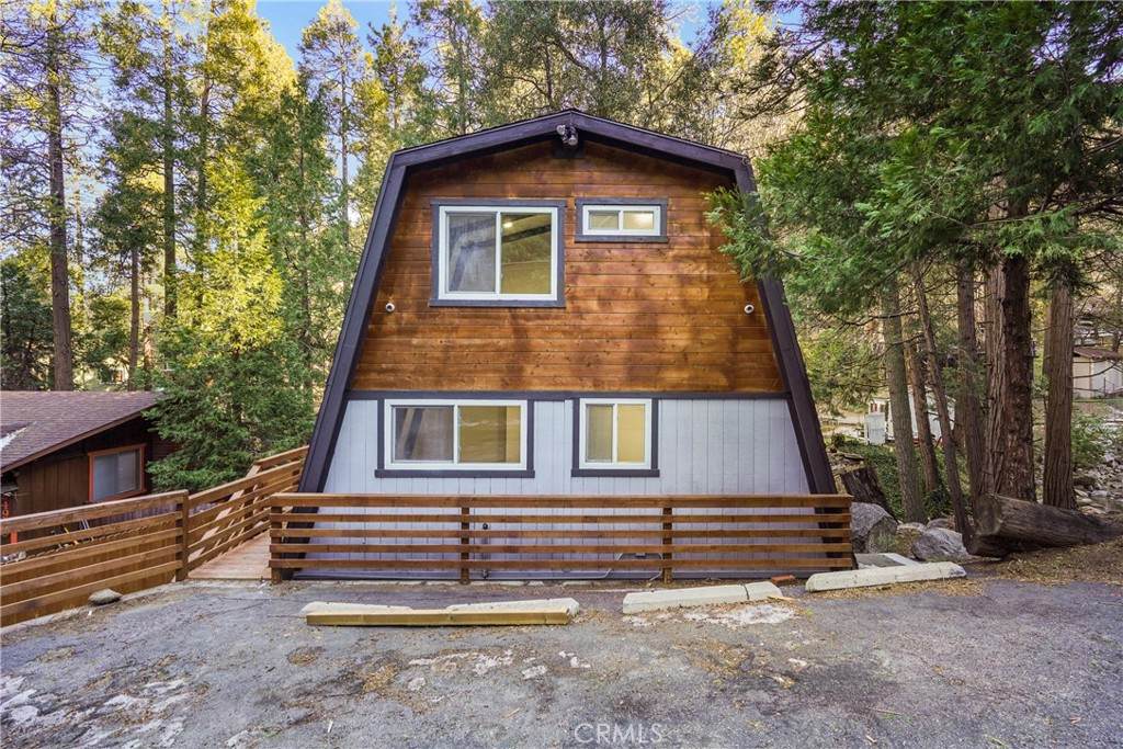 25010 Faulhorn Drive - Photo 1