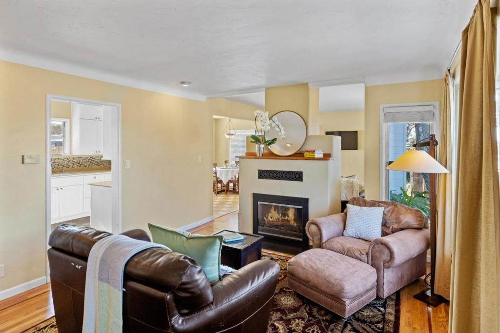 11 Lilac Street - Photo 1