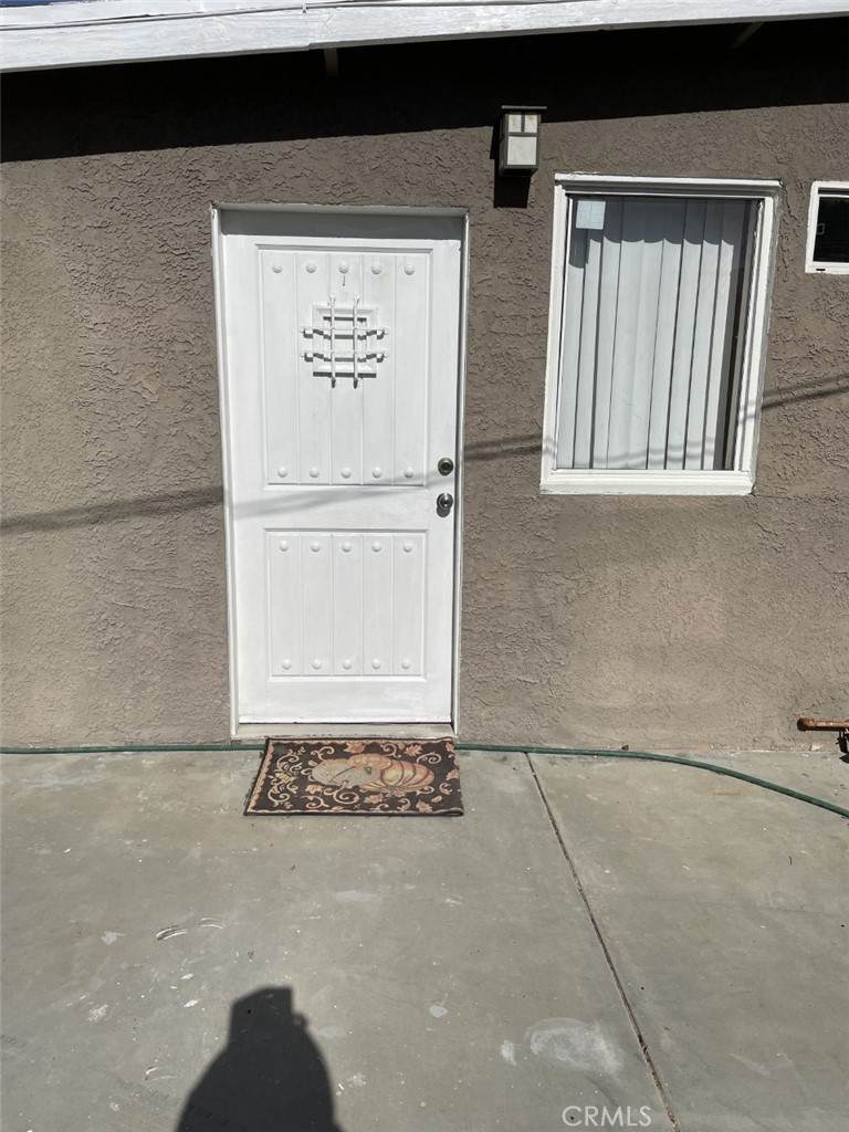14823 Longworth Avenue - Photo 1
