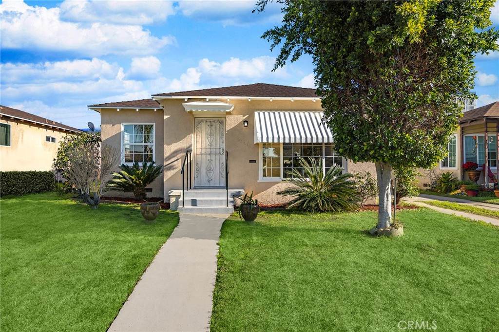 2566 Fidelia Avenue - Photo 1