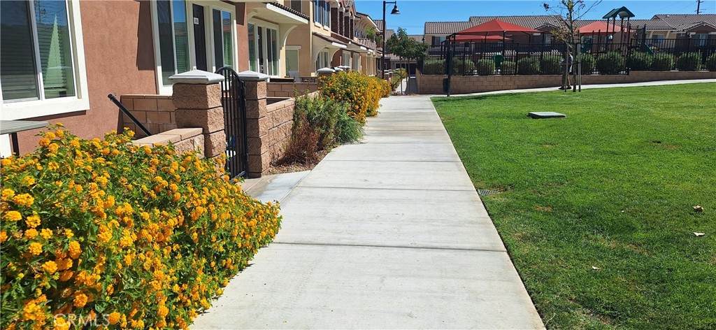 https://bt-photos.global.ssl.fastly.net/socal/orig_boomver_2_371179695-2.jpg