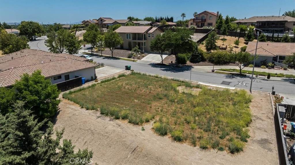 679 Red Cloud Road - Photo 1