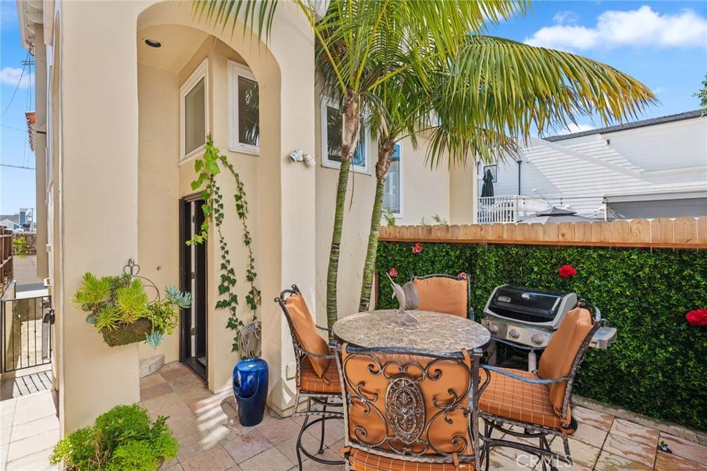 https://bt-photos.global.ssl.fastly.net/socal/orig_boomver_2_372595180-2.jpg