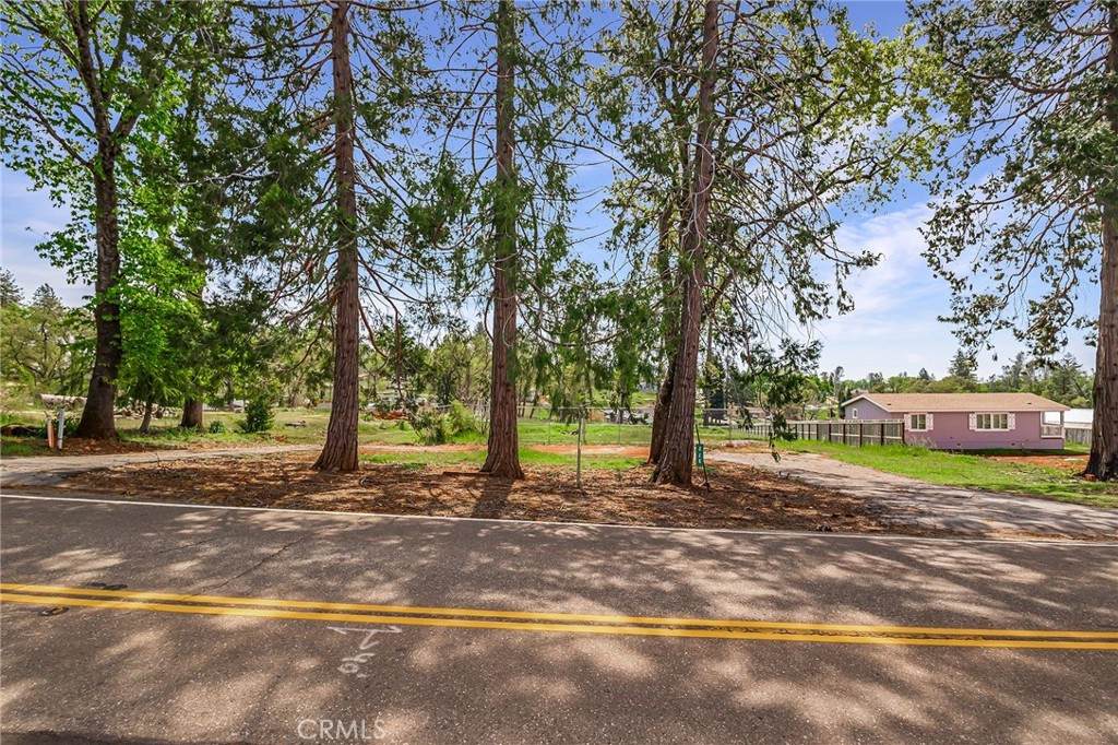 372 Valley View Drive - Photo 1