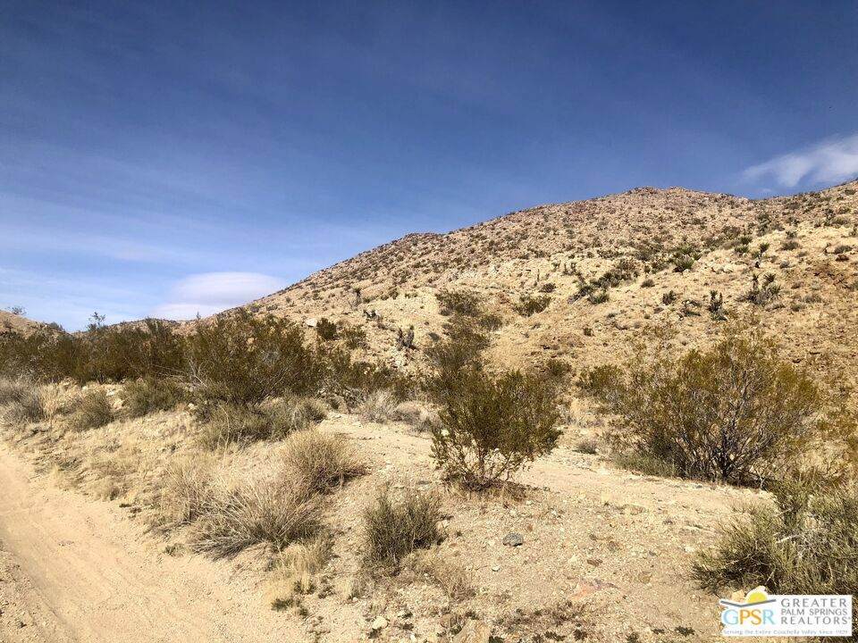 https://bt-photos.global.ssl.fastly.net/socal/orig_boomver_1_372745813-2.jpg