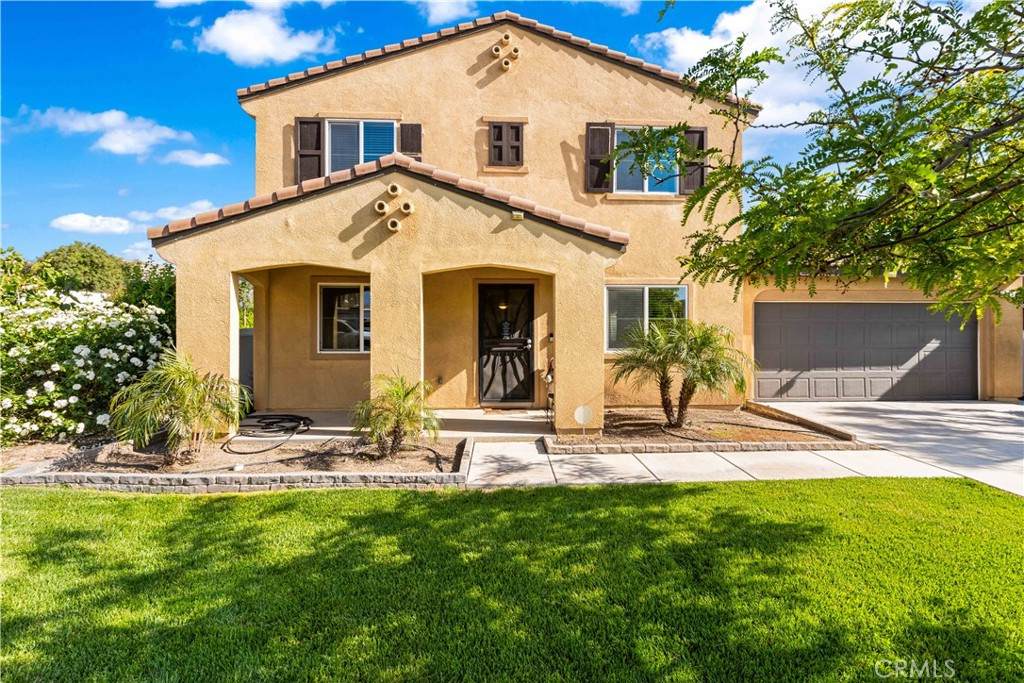 845 Bogey Drive - Photo 1