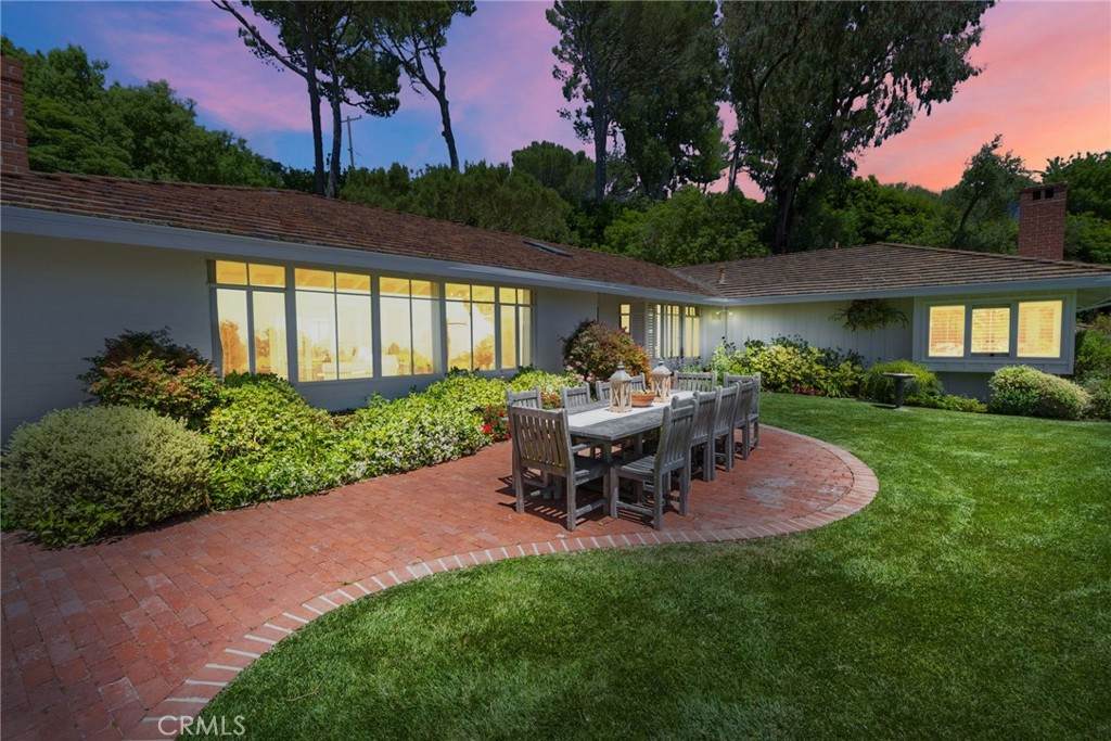 8 Quail Ridge Road - Photo 1