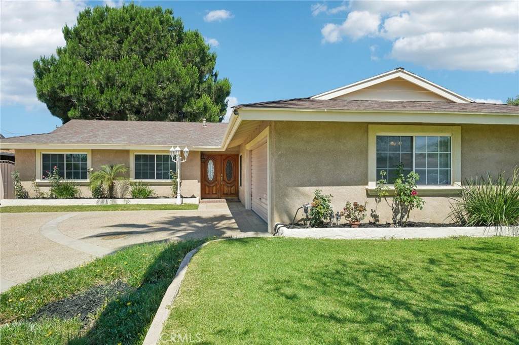 1347 Bender Avenue - Photo 1