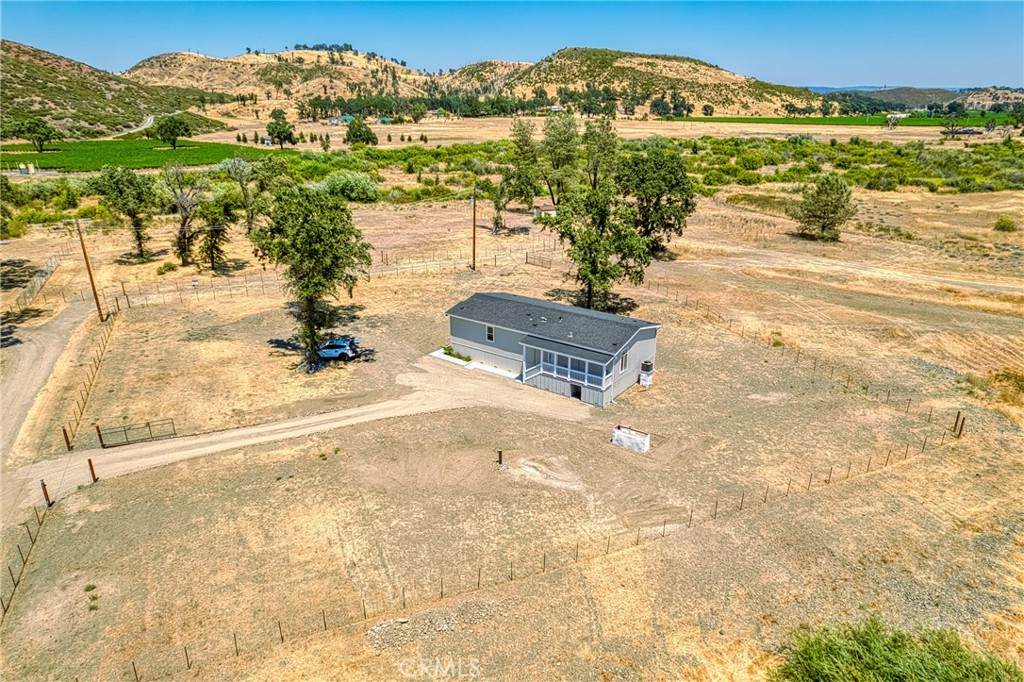 20552 Santa Clara Avenue - Photo 1