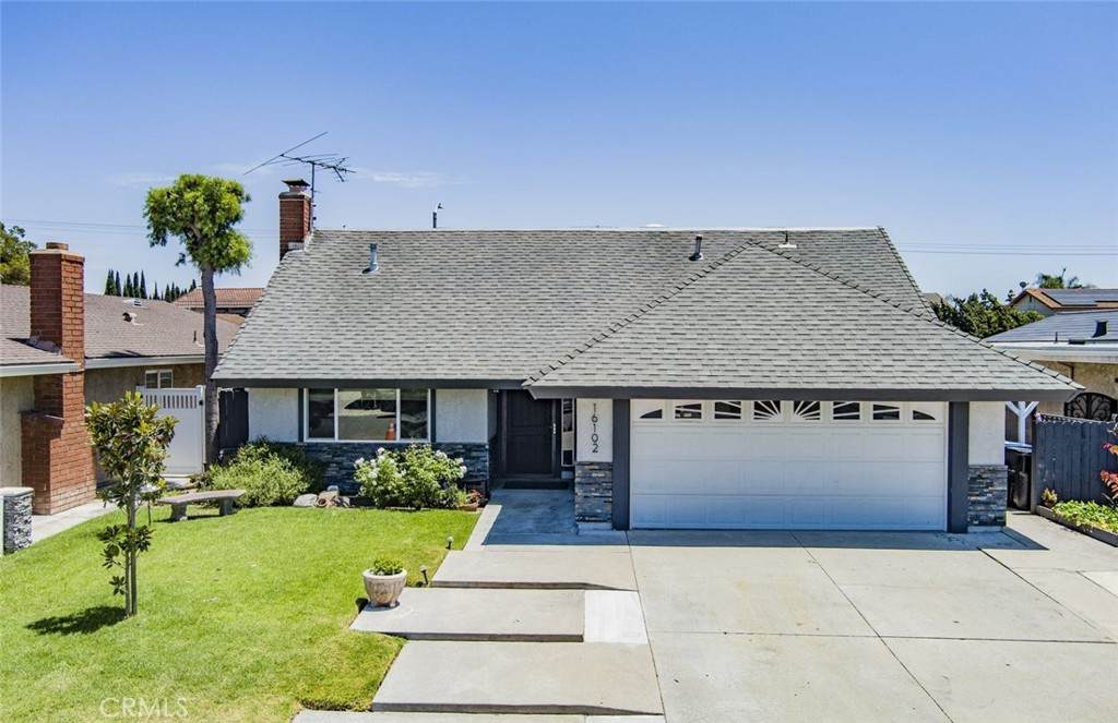 16102 Nelson Street - Photo 1