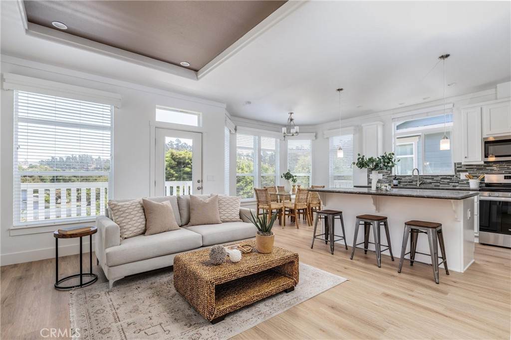 1460 Main - Photo 1