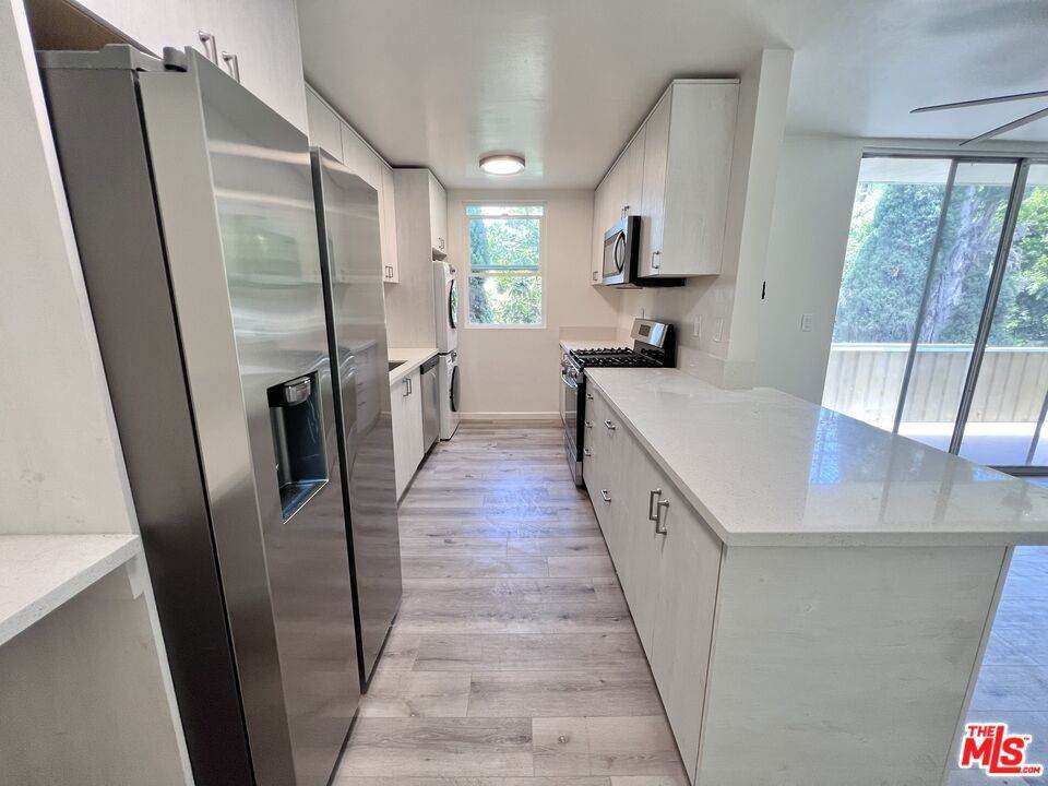 1336 Franklin Street - Photo 1