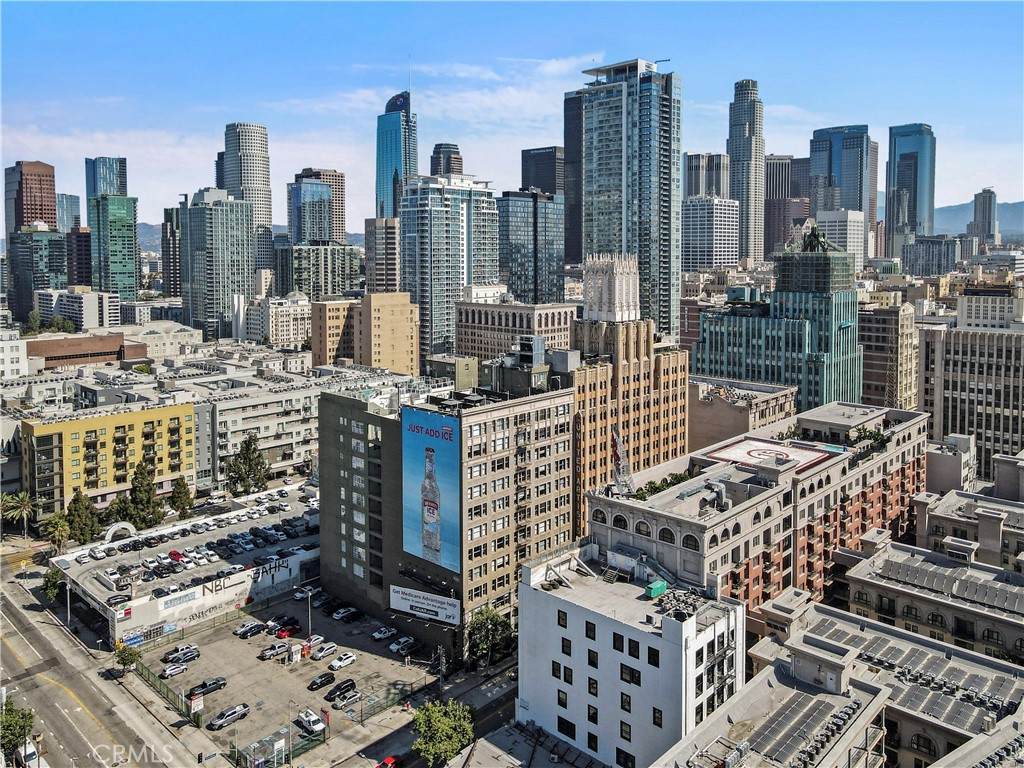 939 Broadway - Photo 1