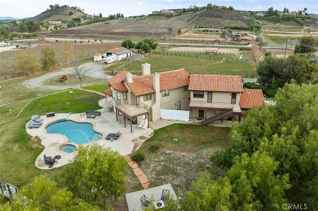 38405 Avenida La Cresta - Photo 1