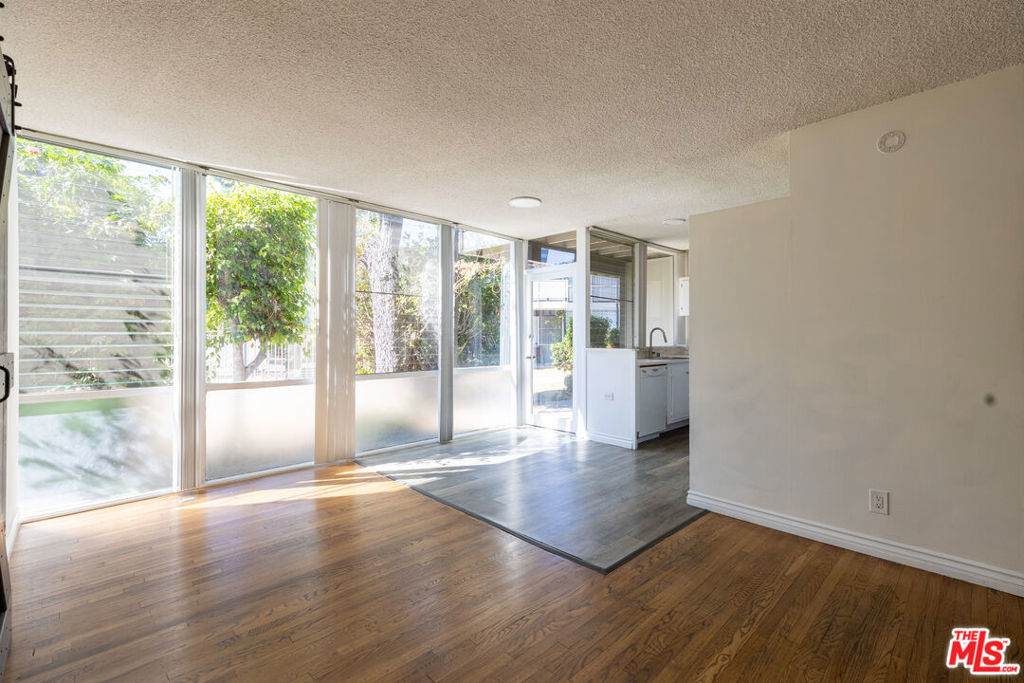 3330 Sepulveda Boulevard - Photo 1