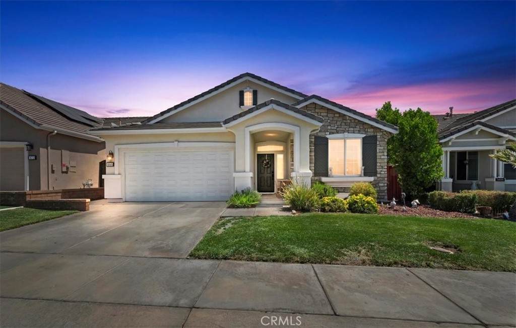 466 Casper Drive - Photo 1