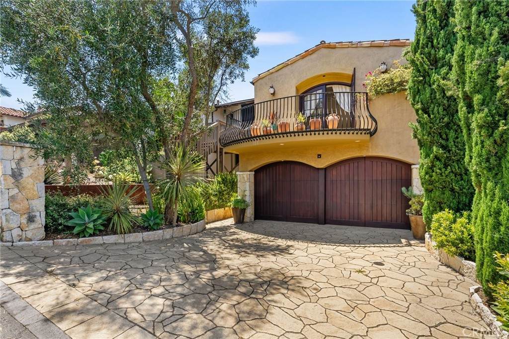 1165 Noria Street - Photo 1