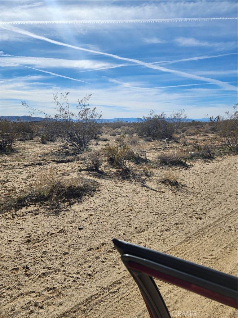 22621020 Gordon Blvd - Photo 1