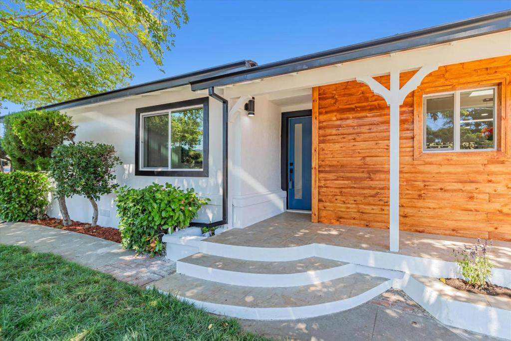 4233 Graham Street - Photo 1