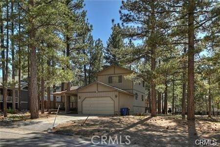 423 Pine View Drive - Photo 1