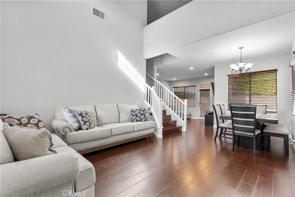 1654 Sunbeam - Photo 1