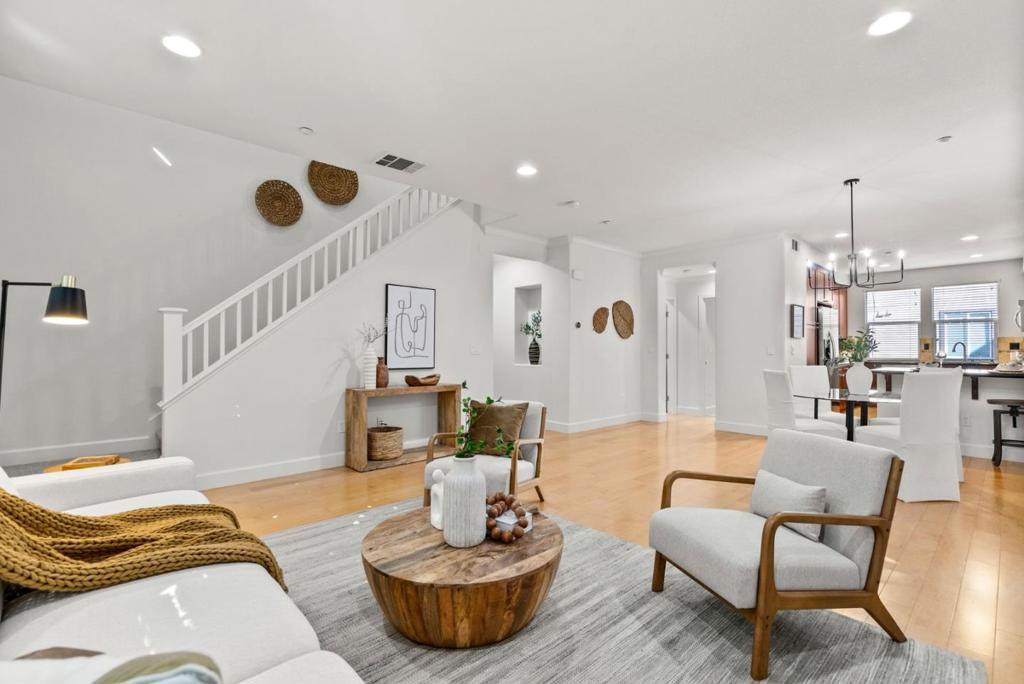341 Bautista Place - Photo 1