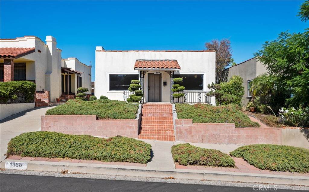 1368 12th Street - Photo 1
