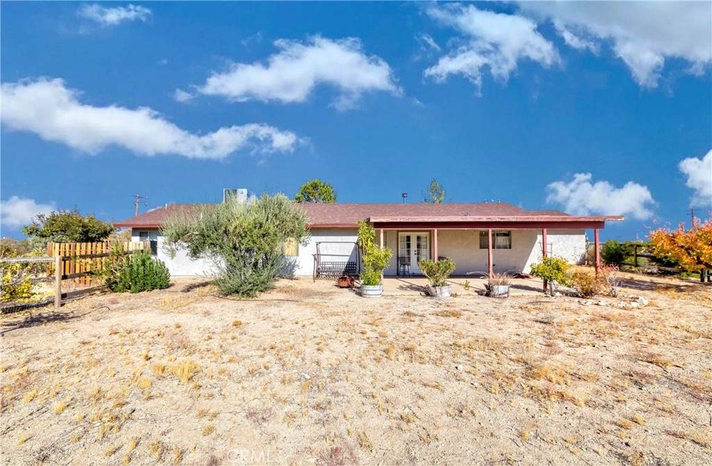 623 Mesquite Road - Photo 1