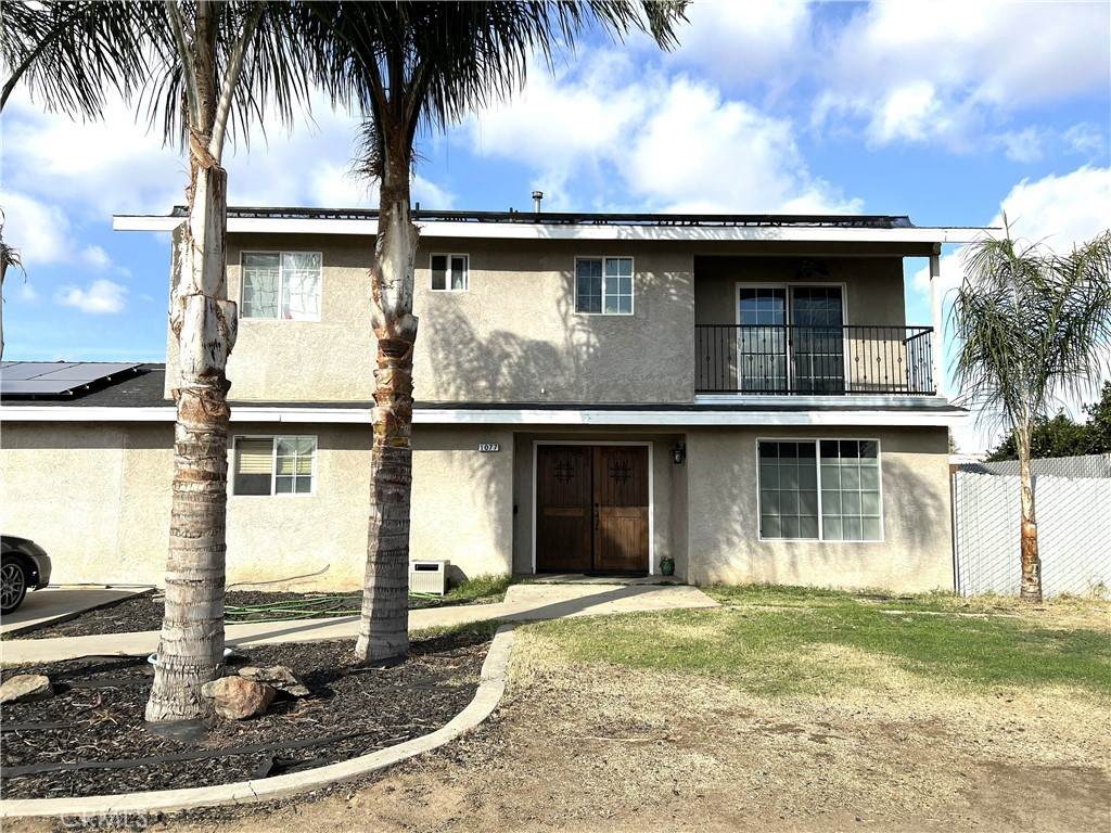 1077 Pecan - Photo 1