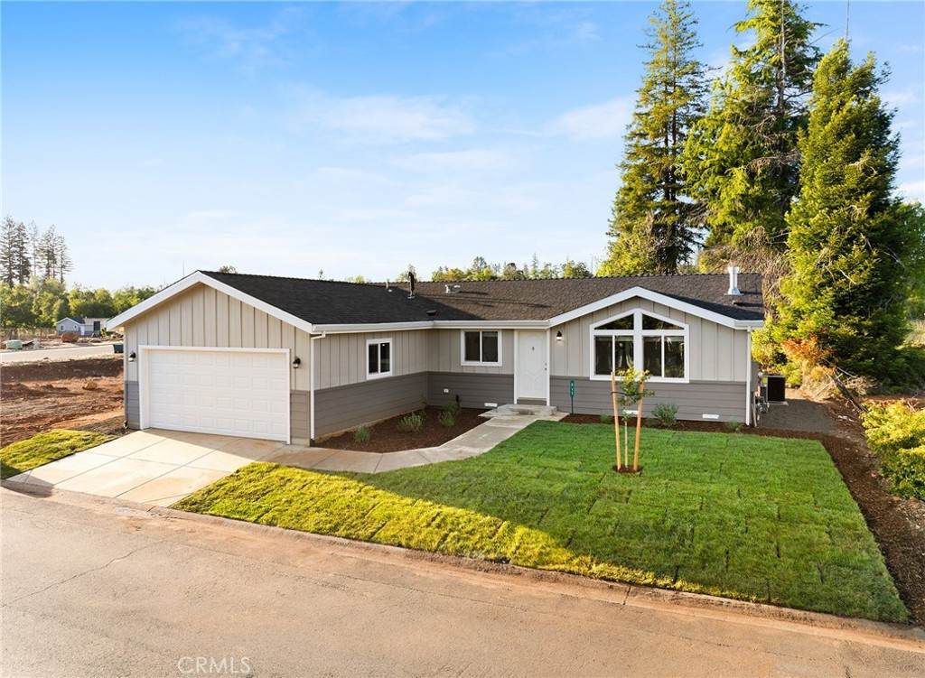 511 Montgomery - Photo 1