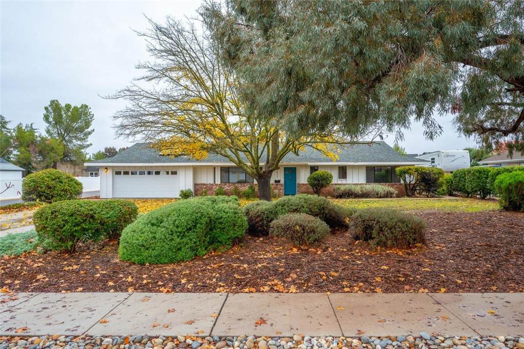 2024 Prospect Avenue - Photo 1