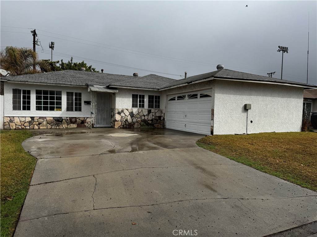 13453 Moccasin Street - Photo 1