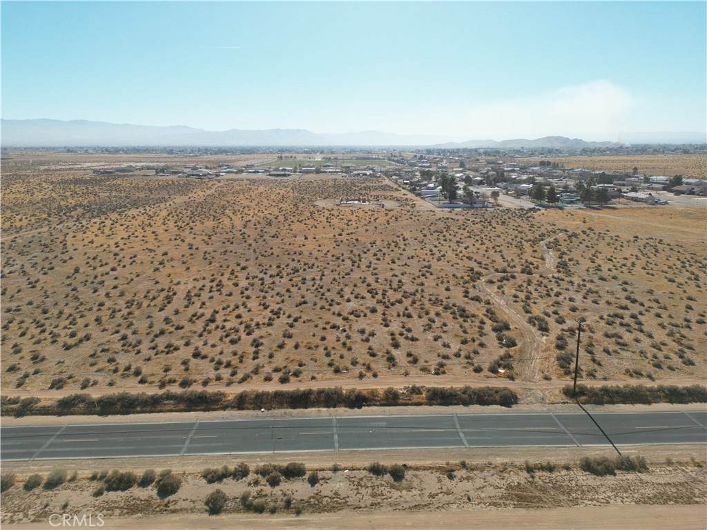 21025 Waalew Road - Photo 1