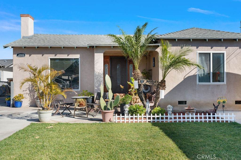 2223 Mossberg Avenue - Photo 1