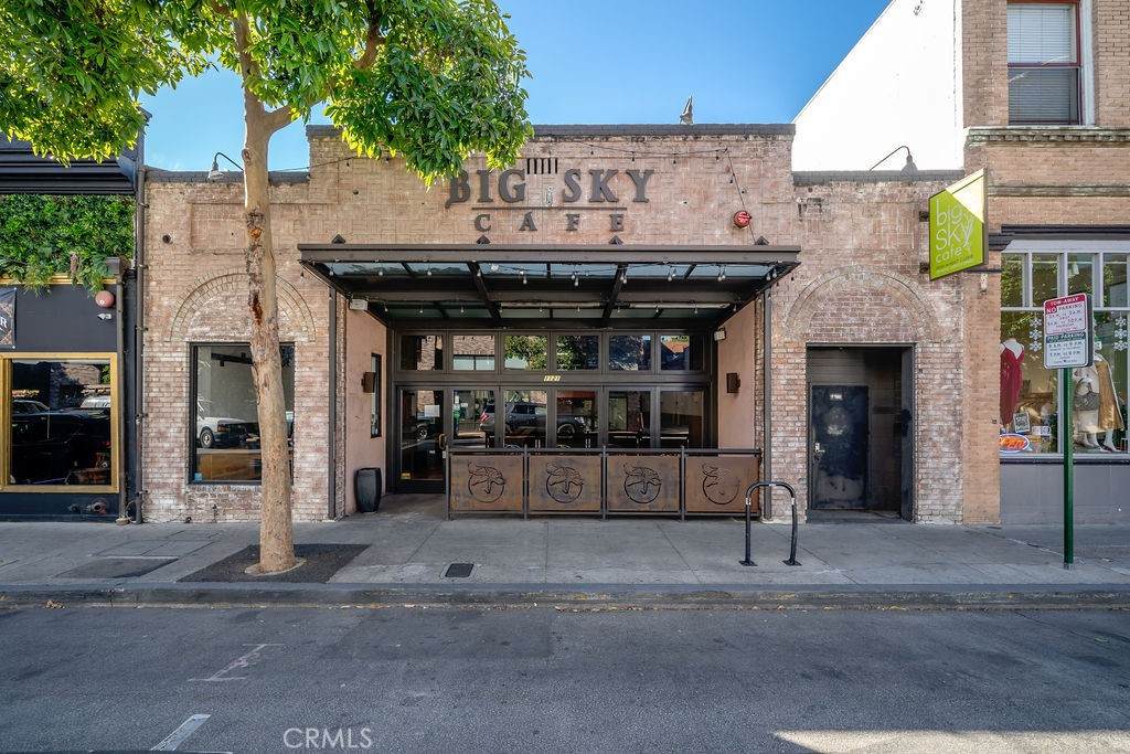 1121 Broad Street - Photo 1