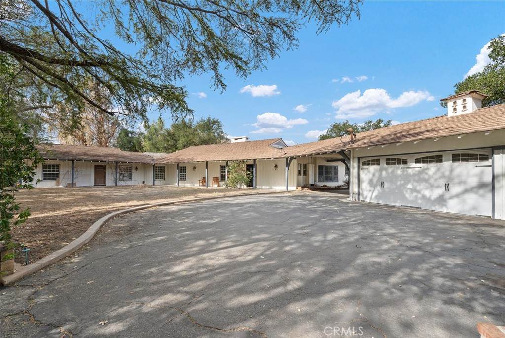 22427 Plummer Street - Photo 1