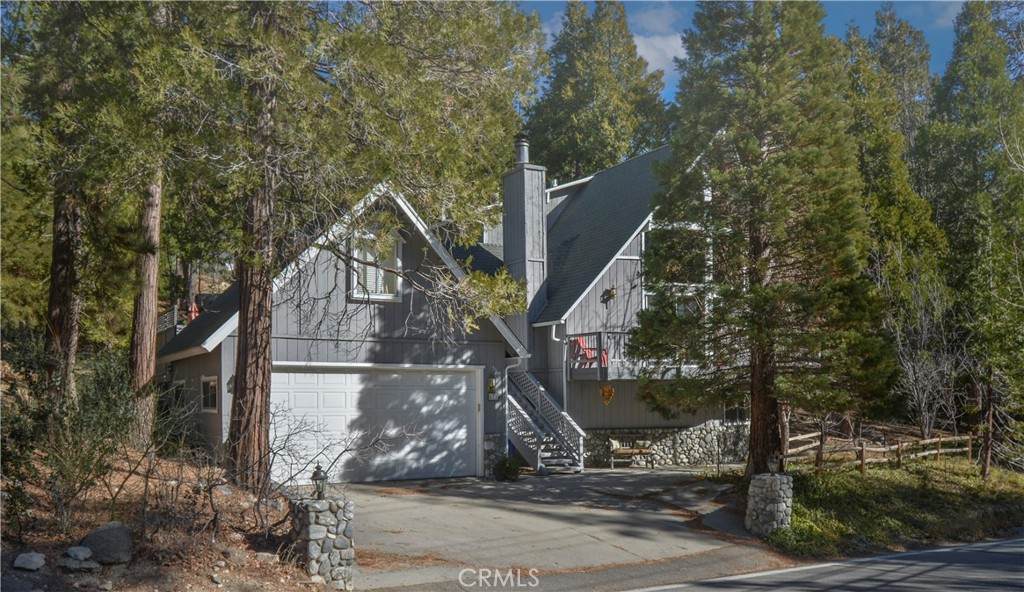 677 Rhine Road - Photo 1