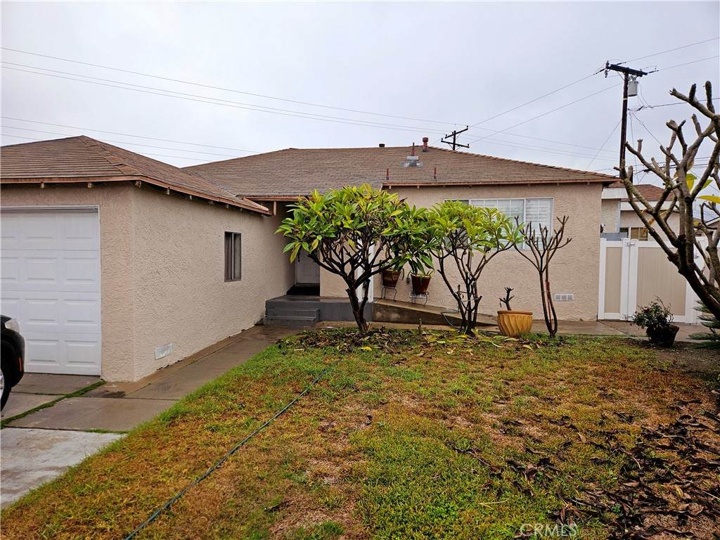 3602 Greenglade Avenue - Photo 1