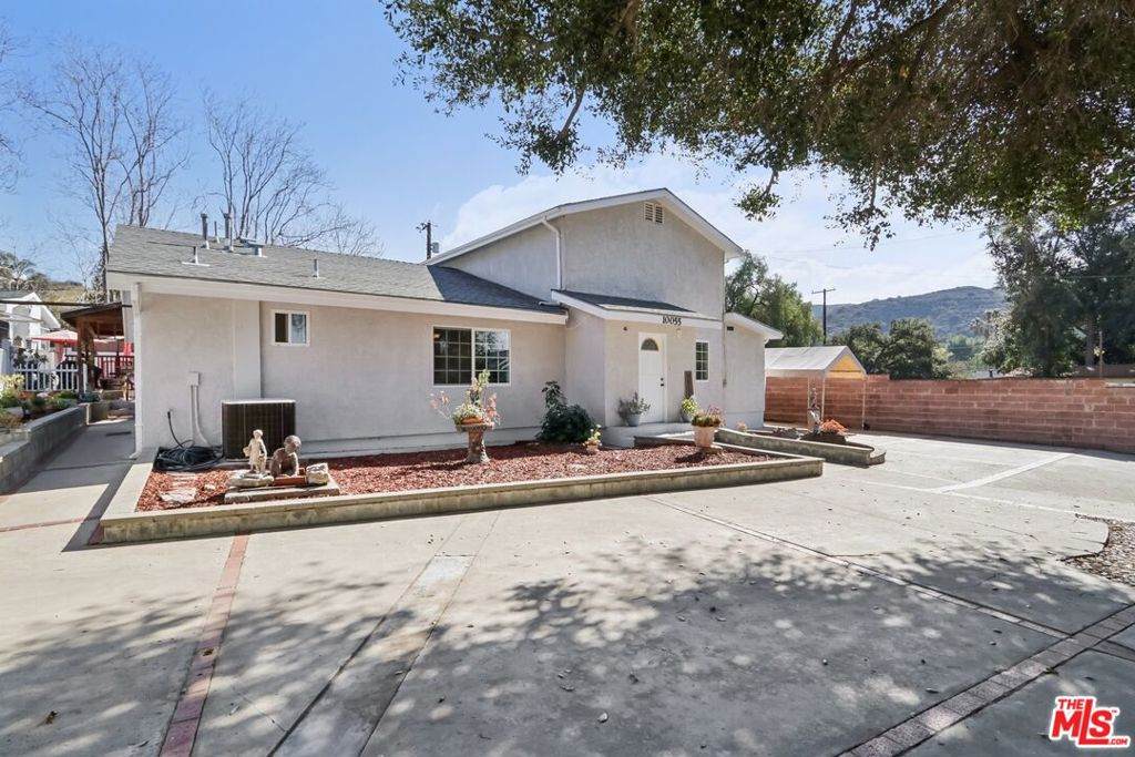 https://bt-photos.global.ssl.fastly.net/socal/orig_boomver_2_373960068-2.jpg