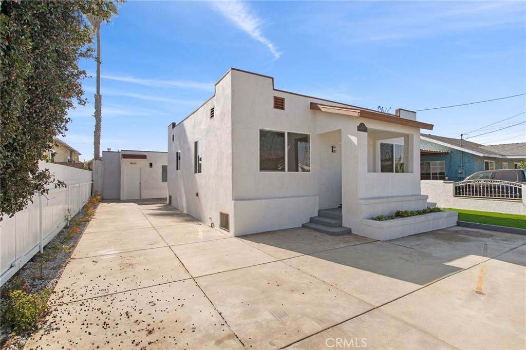 4144 Lennox Boulevard - Photo 1
