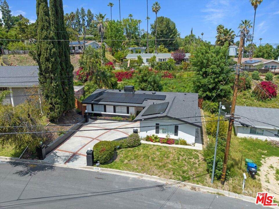 https://bt-photos.global.ssl.fastly.net/socal/orig_boomver_2_374000367-2.jpg