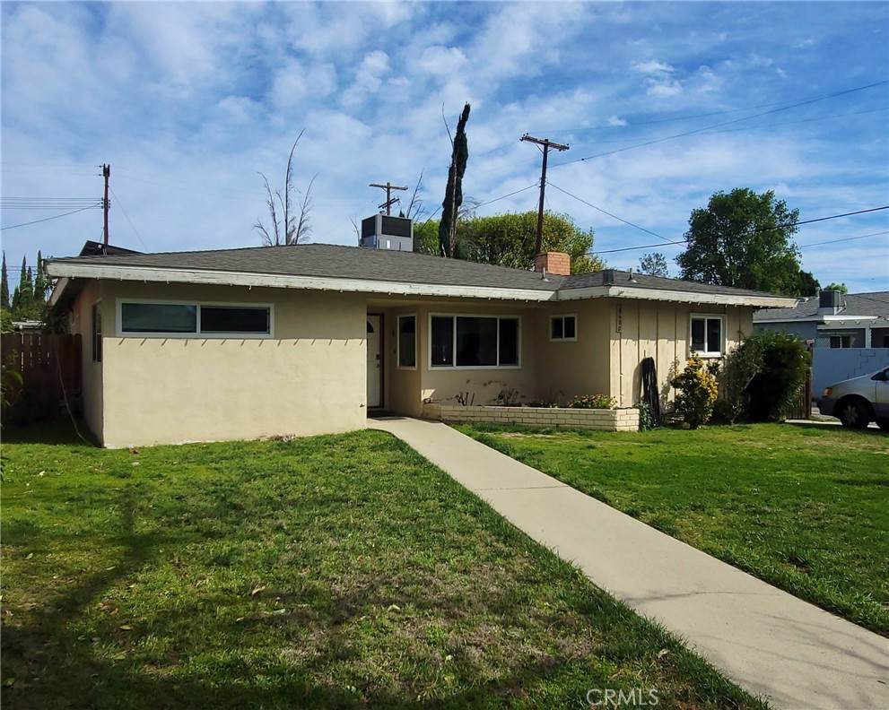 8600 Mason Avenue - Photo 1
