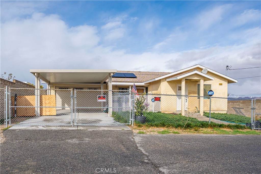 9404 Mesa Road - Photo 1
