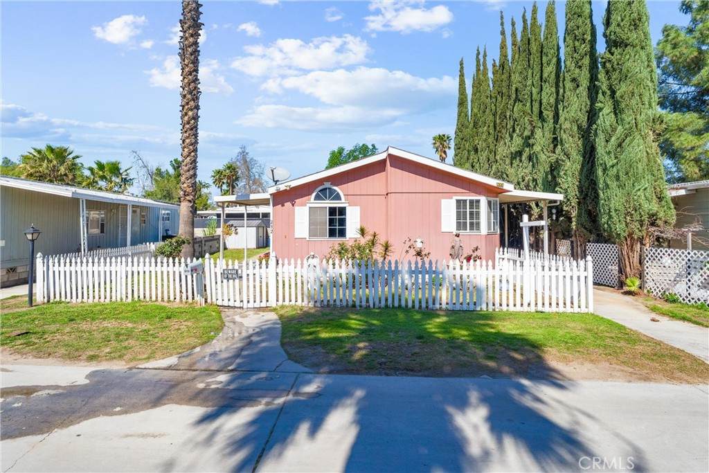 5800 Hamner Avenue - Photo 1
