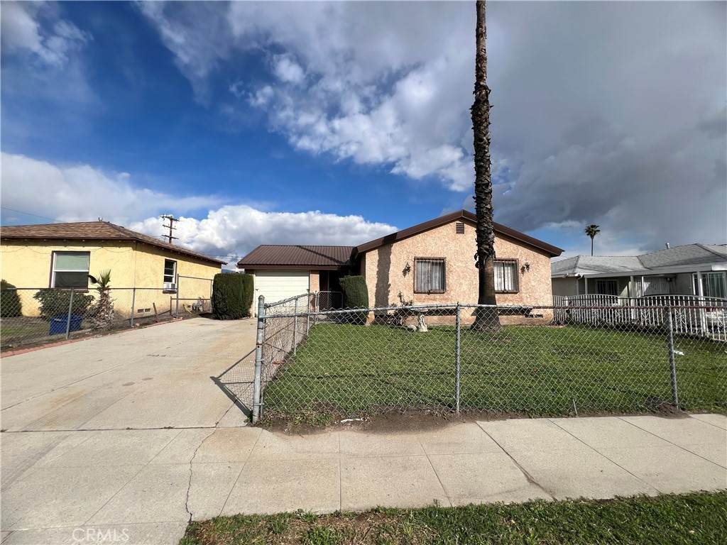 1341 Pico Avenue - Photo 1
