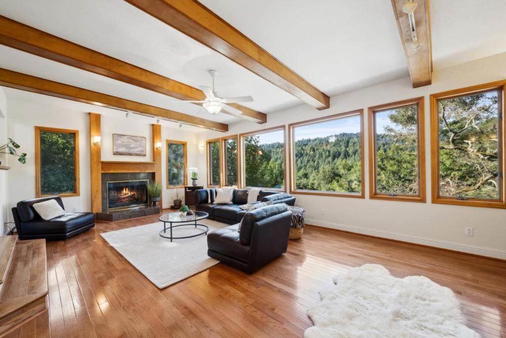 21386 Sunnyside Road - Photo 1